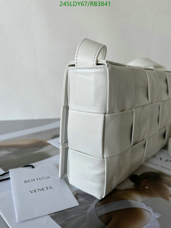 BV Bag-(Mirror)-Diagonal- Code: RB3841 $: 245USD