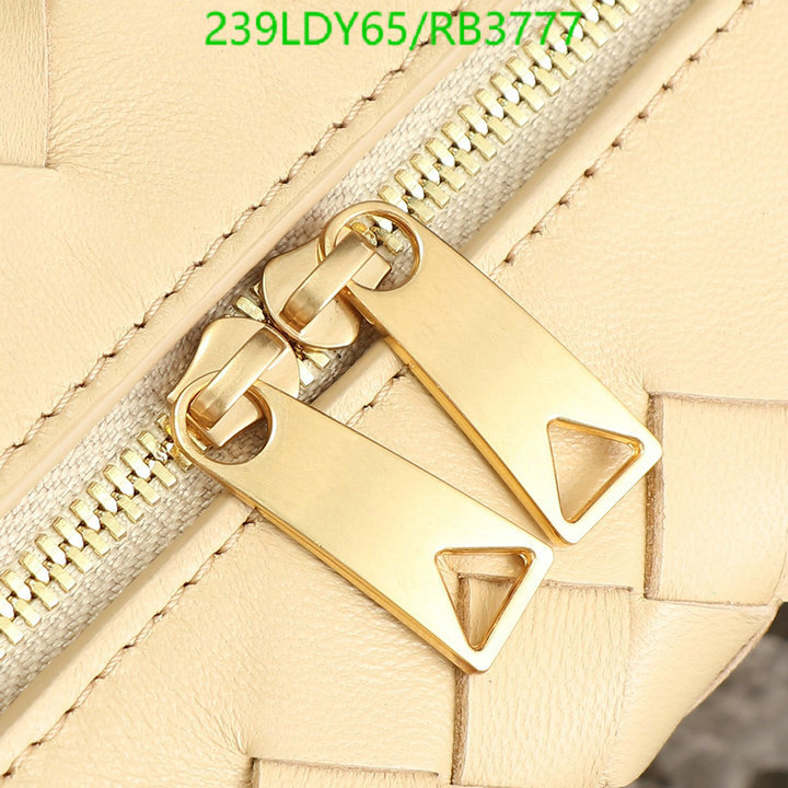 BV Bag-(Mirror)-Diagonal- Code: RB3777 $: 239USD