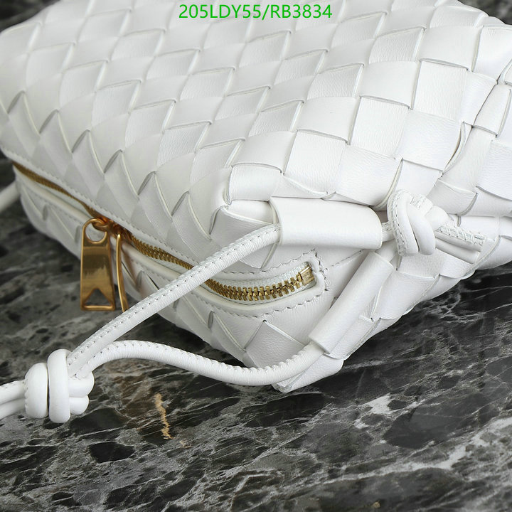 BV Bag-(Mirror)-Diagonal- Code: RB3834 $: 205USD