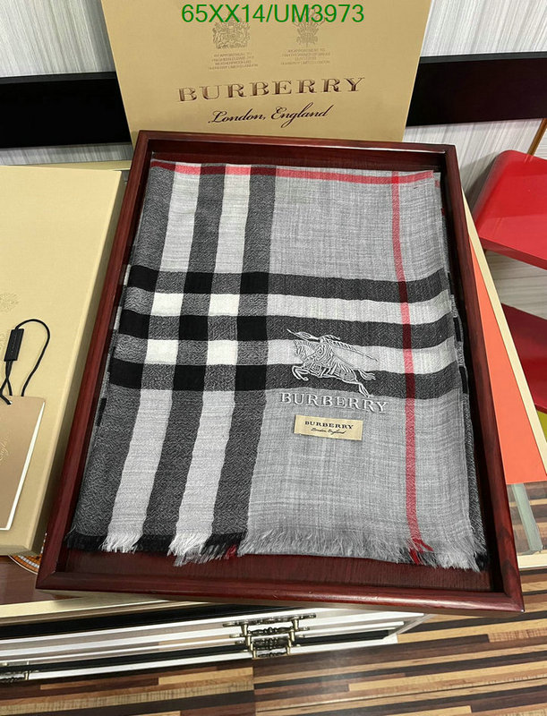 Scarf-Burberry Code: UM3973 $: 65USD