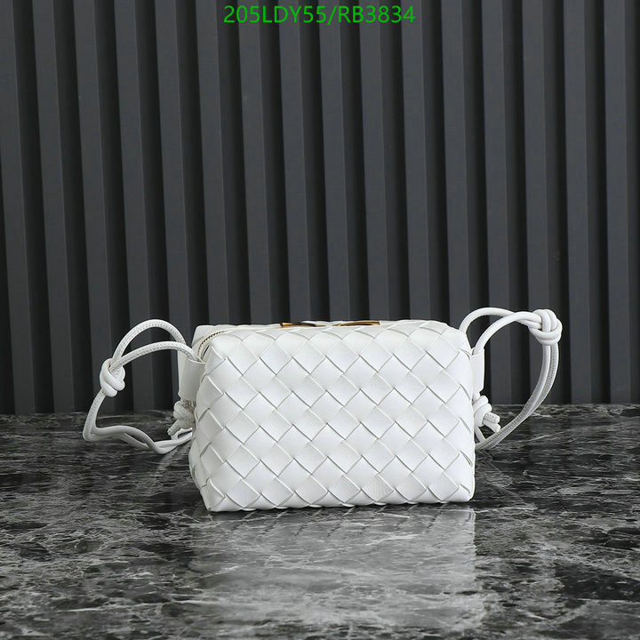 BV Bag-(Mirror)-Diagonal- Code: RB3834 $: 205USD