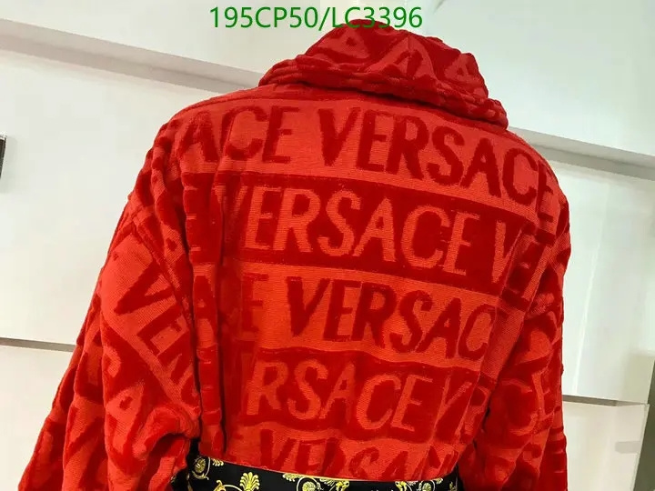 Clothing-Versace Code: LC3396