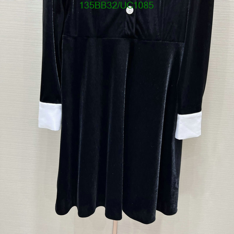 Clothing-Chanel Code: UC1085 $: 135USD