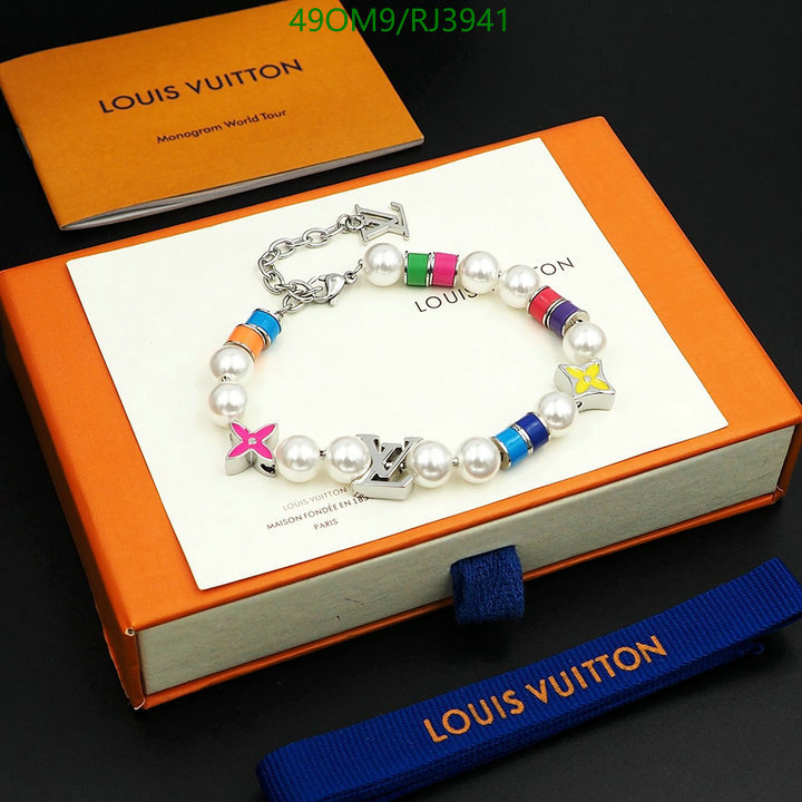 Jewelry-LV Code: RJ3941