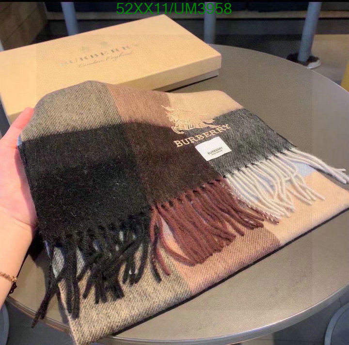 Scarf-Burberry Code: UM3958 $: 52USD