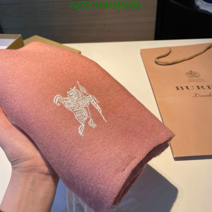 Scarf-Burberry Code: UM3960 $: 52USD