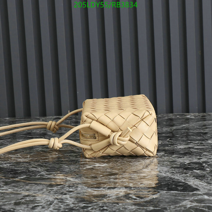 BV Bag-(Mirror)-Diagonal- Code: RB3834 $: 205USD