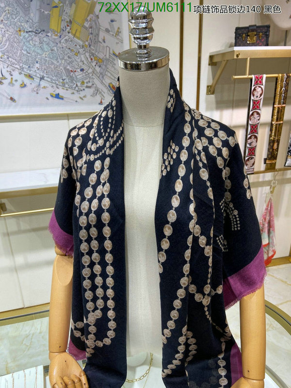 Scarf-Chanel Code: UM6111 $: 72USD