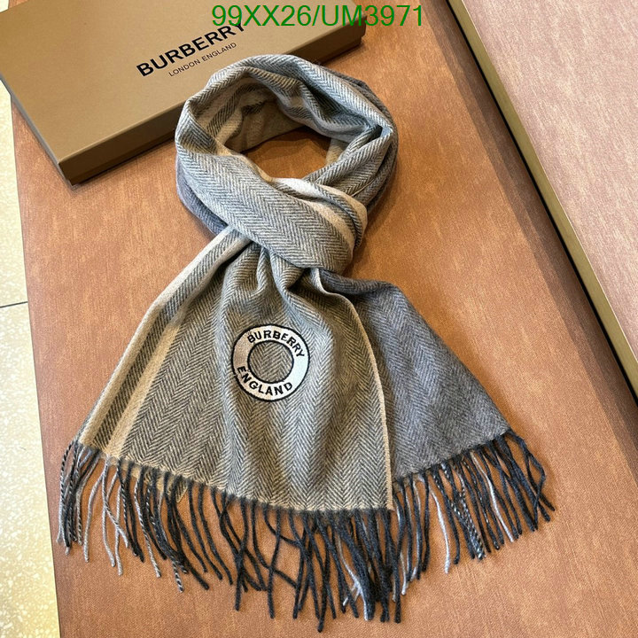 Scarf-Burberry Code: UM3971 $: 99USD