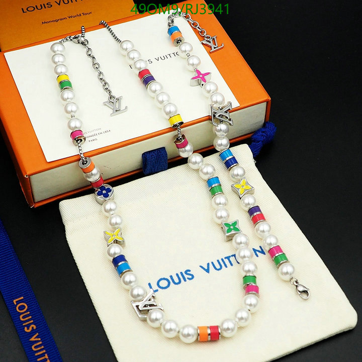 Jewelry-LV Code: RJ3941