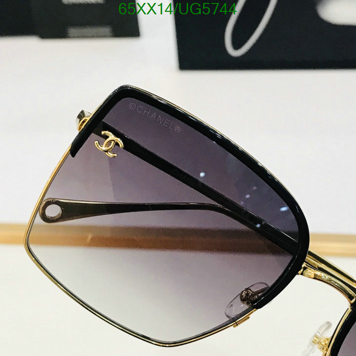 Glasses-Chanel Code: UG5744 $: 65USD