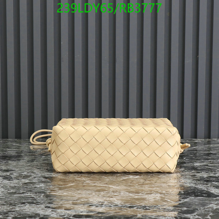 BV Bag-(Mirror)-Diagonal- Code: RB3777 $: 239USD