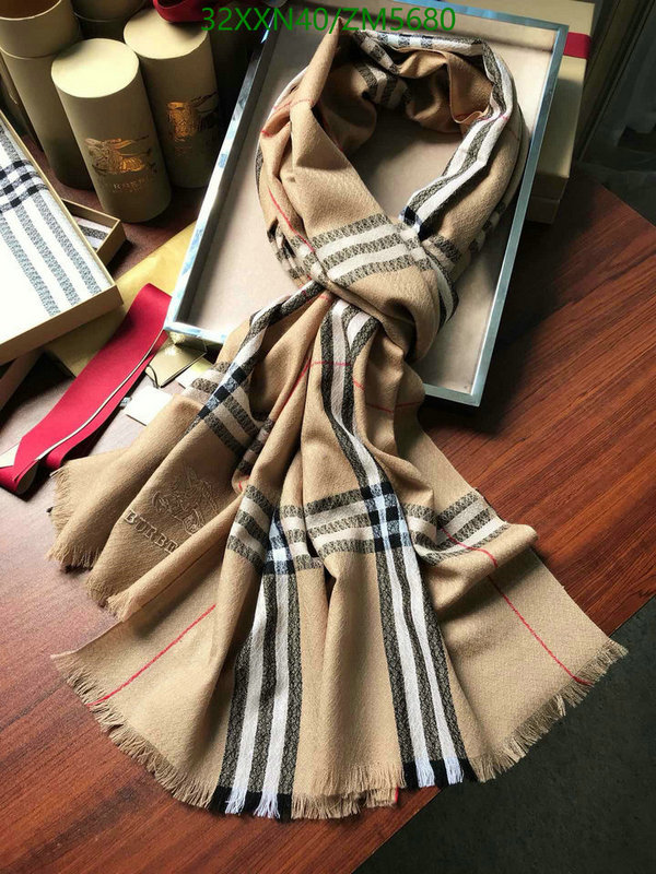 Scarf-Burberry Code: ZM5680 $: 32USD