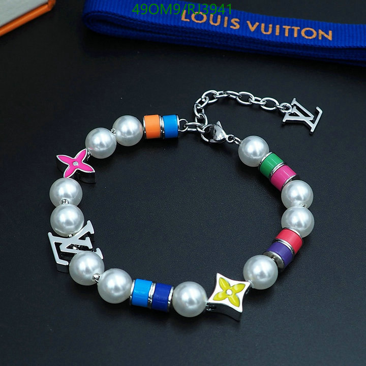 Jewelry-LV Code: RJ3941