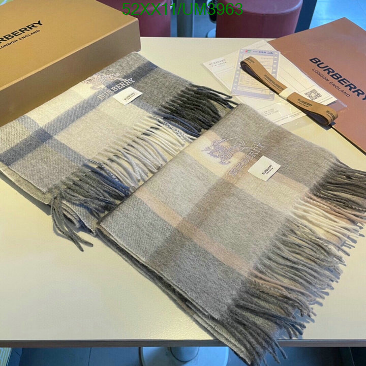 Scarf-Burberry Code: UM3963 $: 52USD