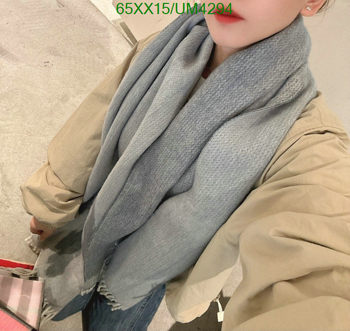 Scarf-Dior Code: UM4294 $: 65USD