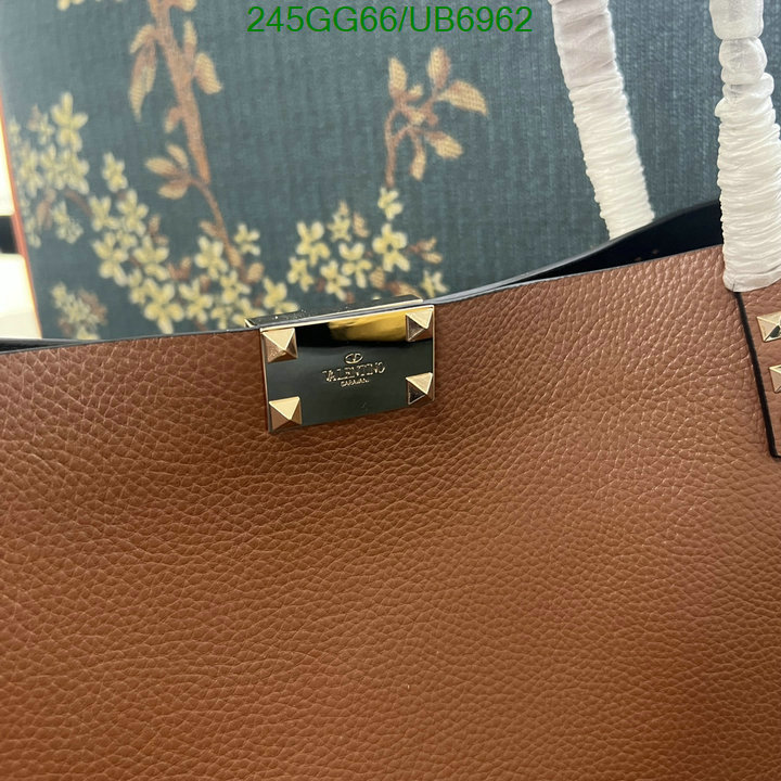 Valentino Bag-(Mirror)-Handbag- Code: UB6962 $: 245USD