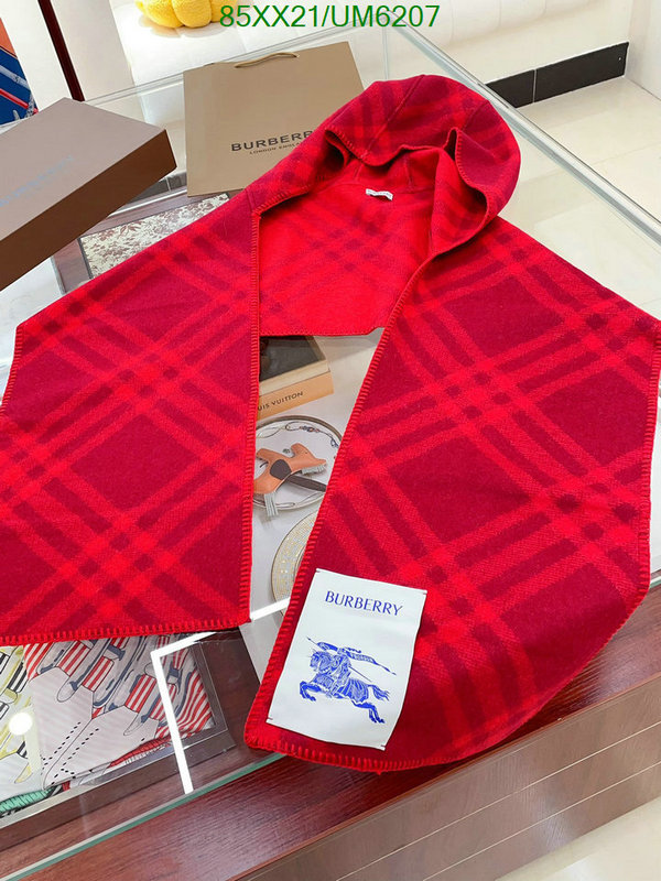 Scarf-Burberry Code: UM6207 $: 85USD