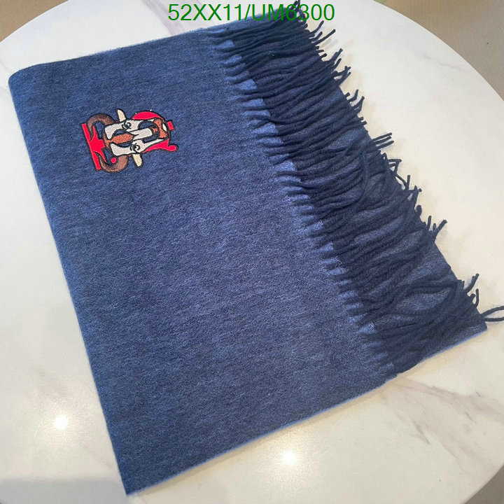 Scarf-Burberry Code: UM6300 $: 52USD