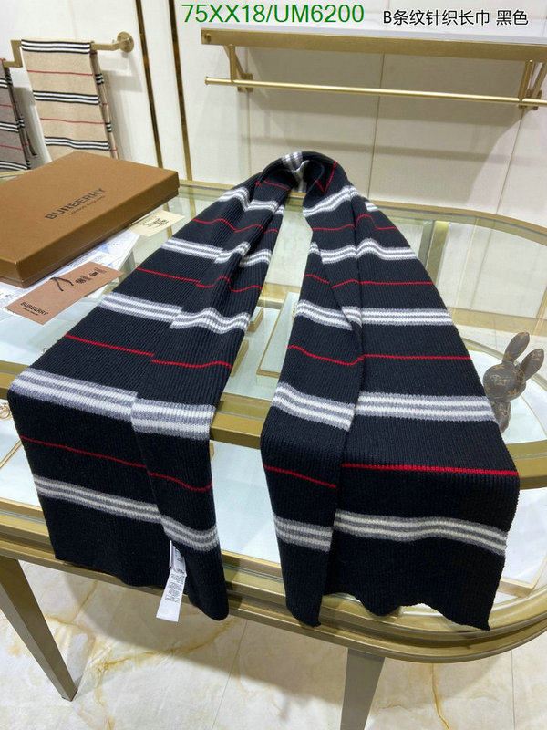 Scarf-Burberry Code: UM6200 $: 75USD