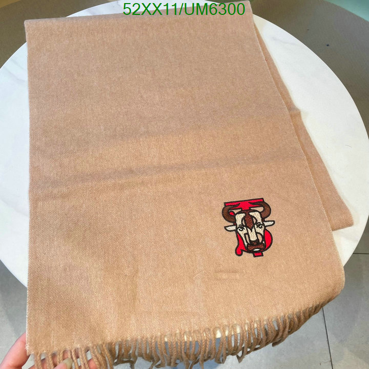 Scarf-Burberry Code: UM6300 $: 52USD