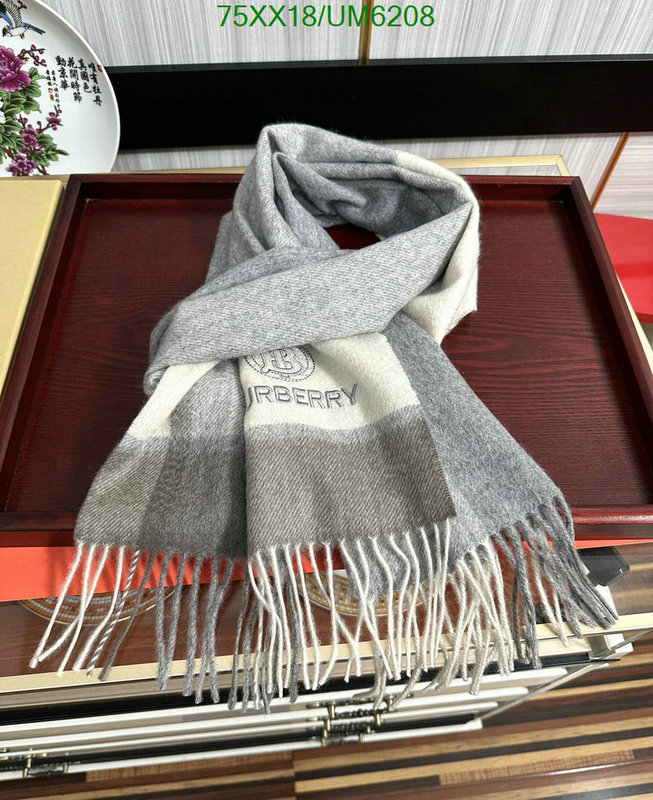 Scarf-Burberry Code: UM6208 $: 75USD