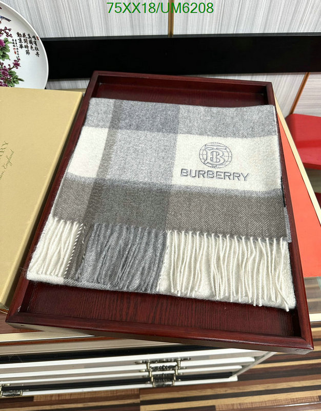 Scarf-Burberry Code: UM6208 $: 75USD