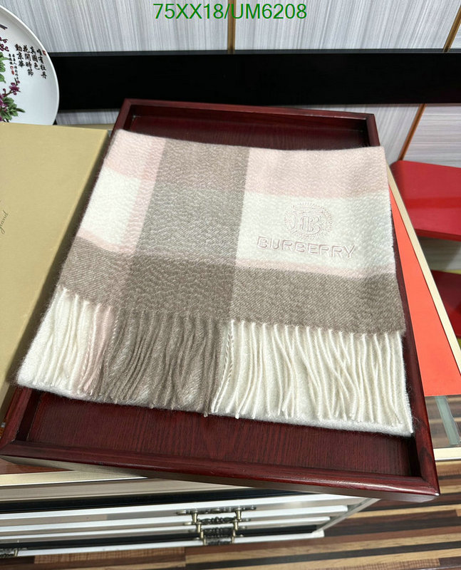 Scarf-Burberry Code: UM6208 $: 75USD