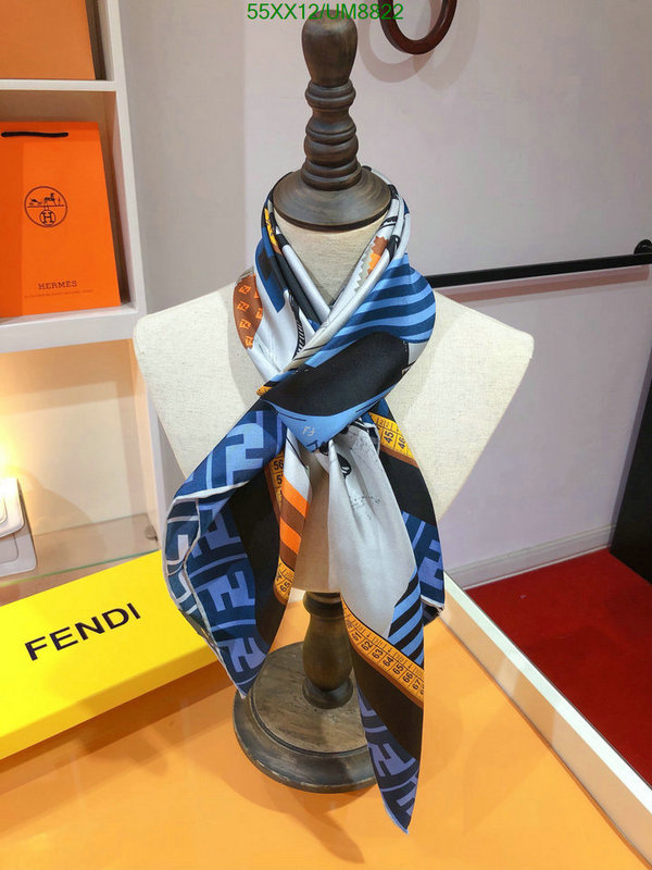 Scarf-Fendi Code: UM8822 $: 55USD