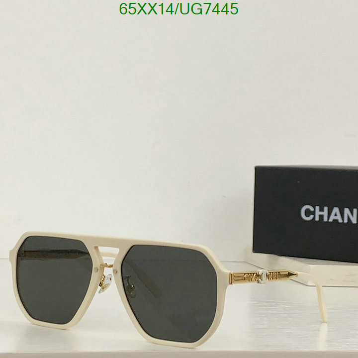 Glasses-Chanel Code: UG7445 $: 65USD