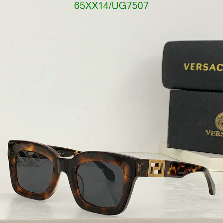 Glasses-Versace Code: UG7507 $: 65USD