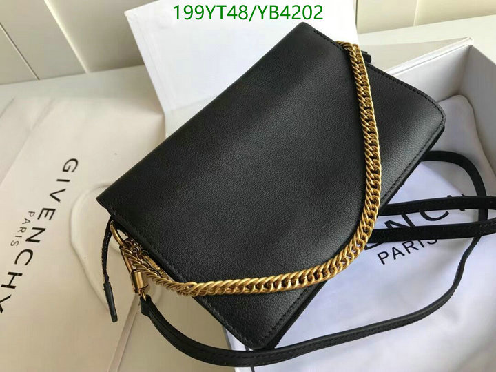 Givenchy Bag-(Mirror)-Diagonal- Code: YB4202 $: 99USD