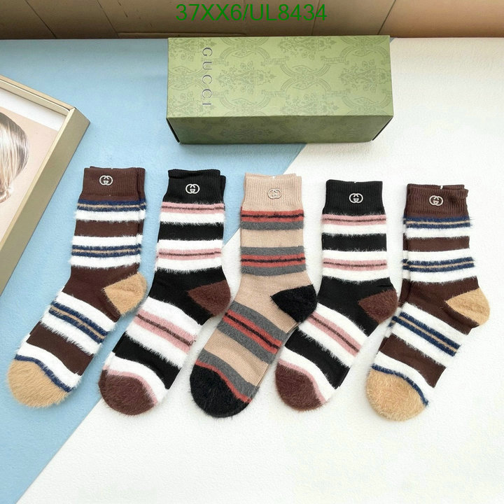 Sock-Gucci Code: UL8434 $: 37USD