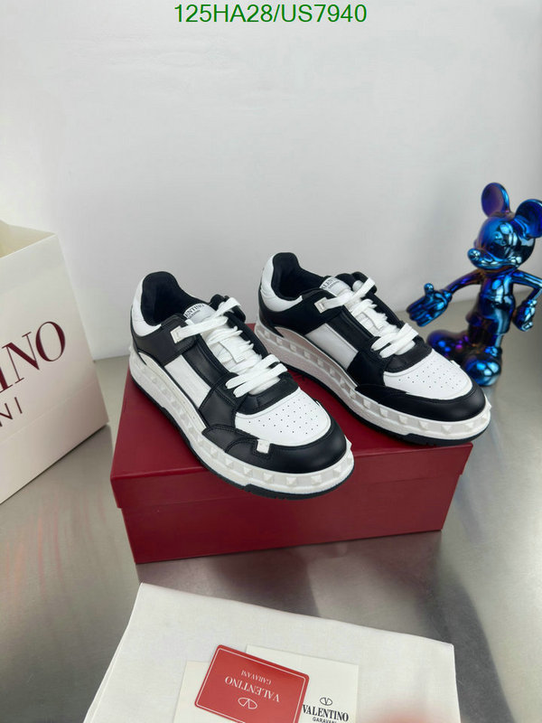 Men shoes-Valentino Code: US7940 $: 125USD