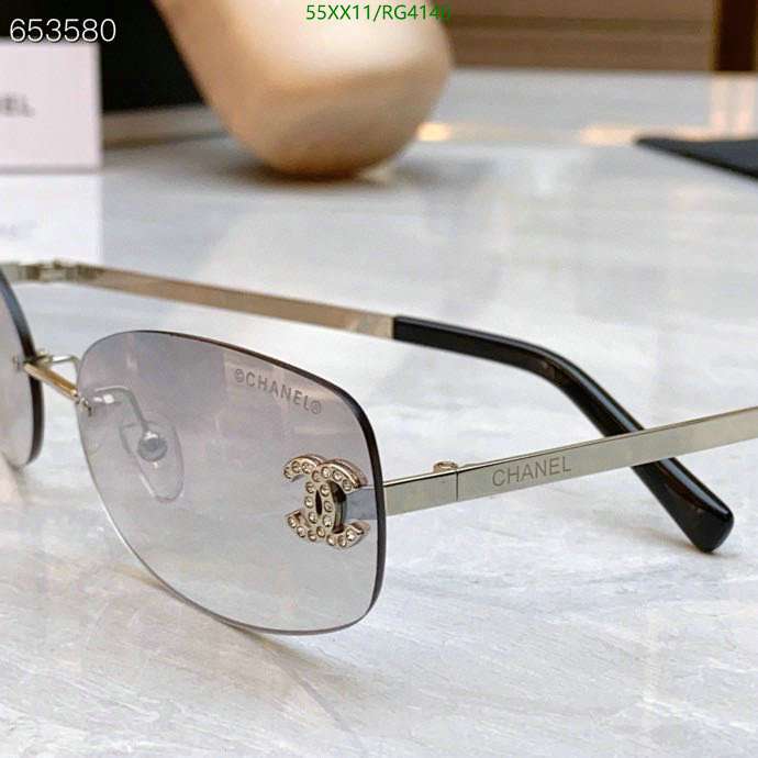 Glasses-Chanel Code: RG4140 $: 55USD