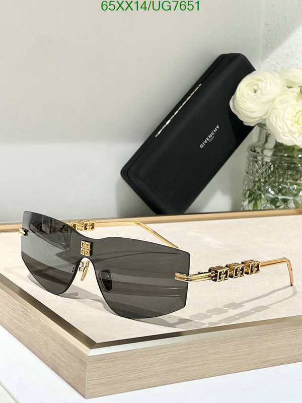 Glasses-Givenchy Code: UG7651 $: 65USD