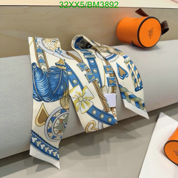 Scarf-Hermes Code: BM3892 $: 32USD