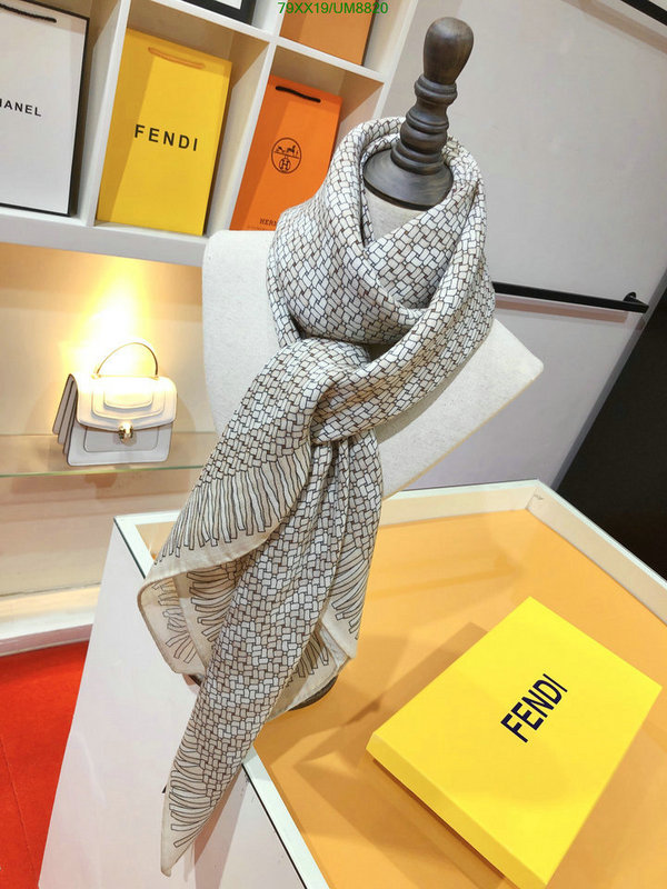 Scarf-Fendi Code: UM8820 $: 79USD