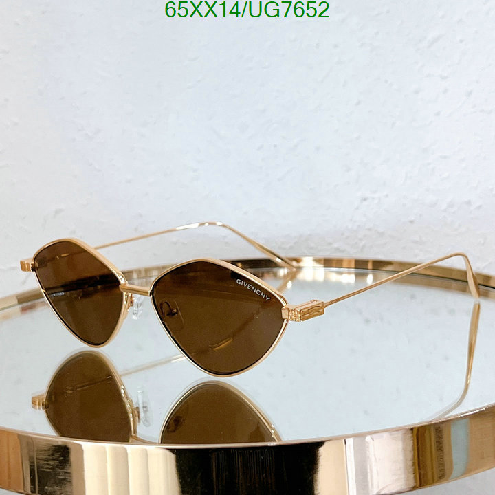 Glasses-Givenchy Code: UG7652 $: 65USD