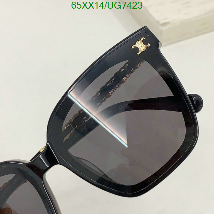 Glasses-Celine Code: UG7423 $: 65USD