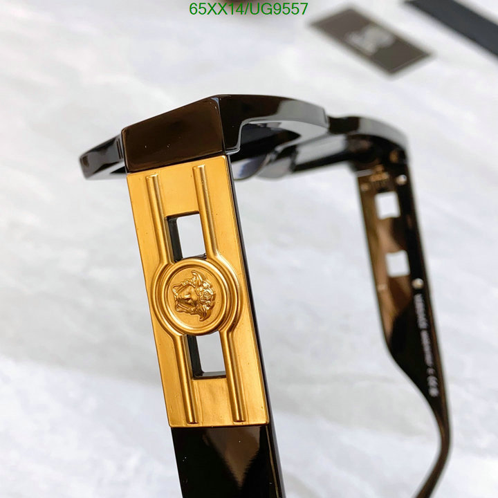Glasses-Versace Code: UG9557 $: 65USD