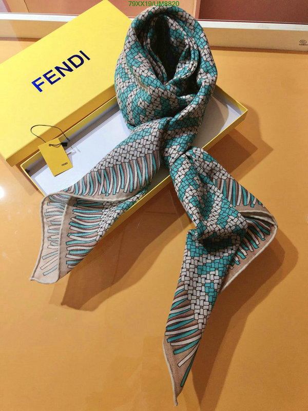 Scarf-Fendi Code: UM8820 $: 79USD