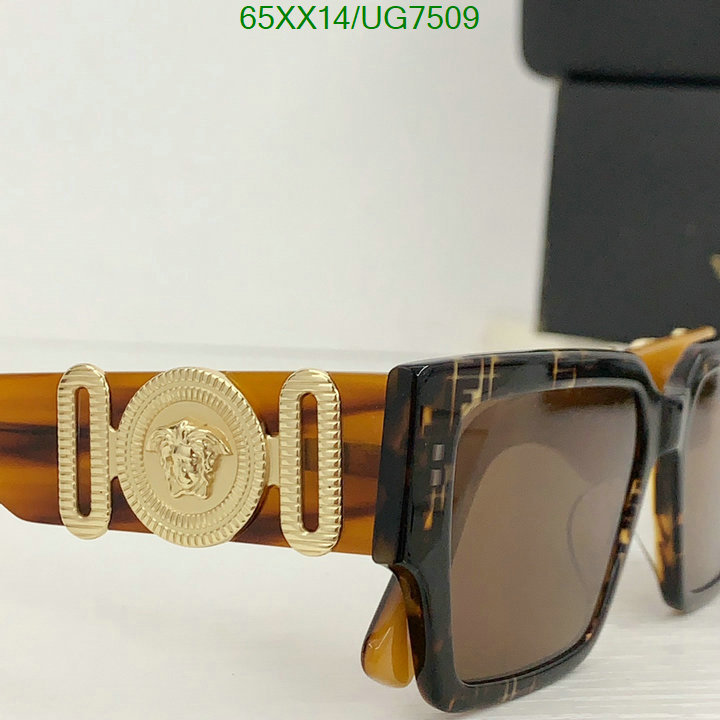 Glasses-Versace Code: UG7509 $: 65USD