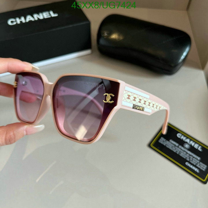 Glasses-Chanel Code: UG7424 $: 45USD