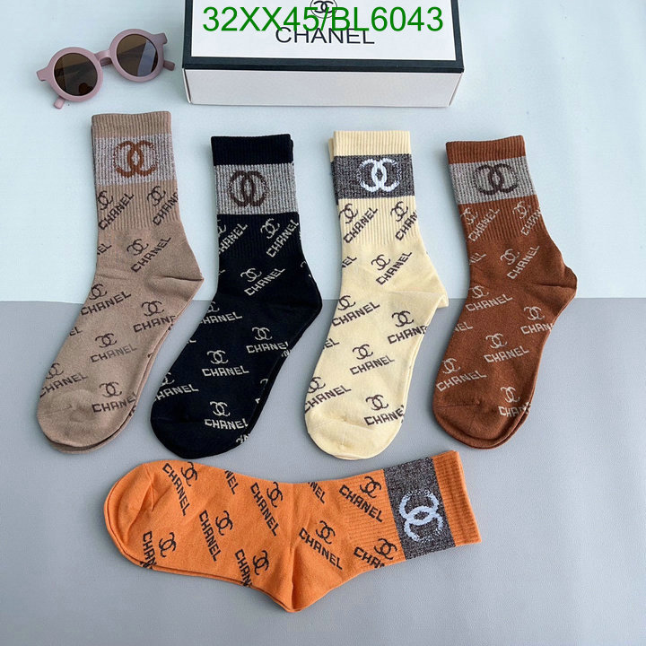 Sock-Chanel Code: BL6043 $: 32USD