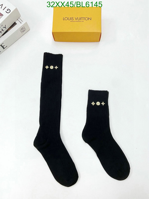 Sock-LV Code: BL6145 $: 32USD