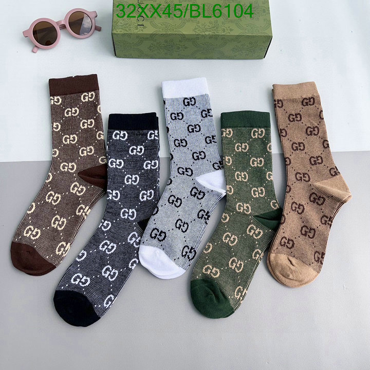 Sock-Gucci Code: BL6104 $: 32USD