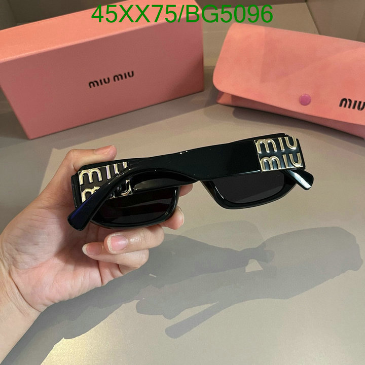 Glasses-MiuMiu Code: BG5096 $: 45USD