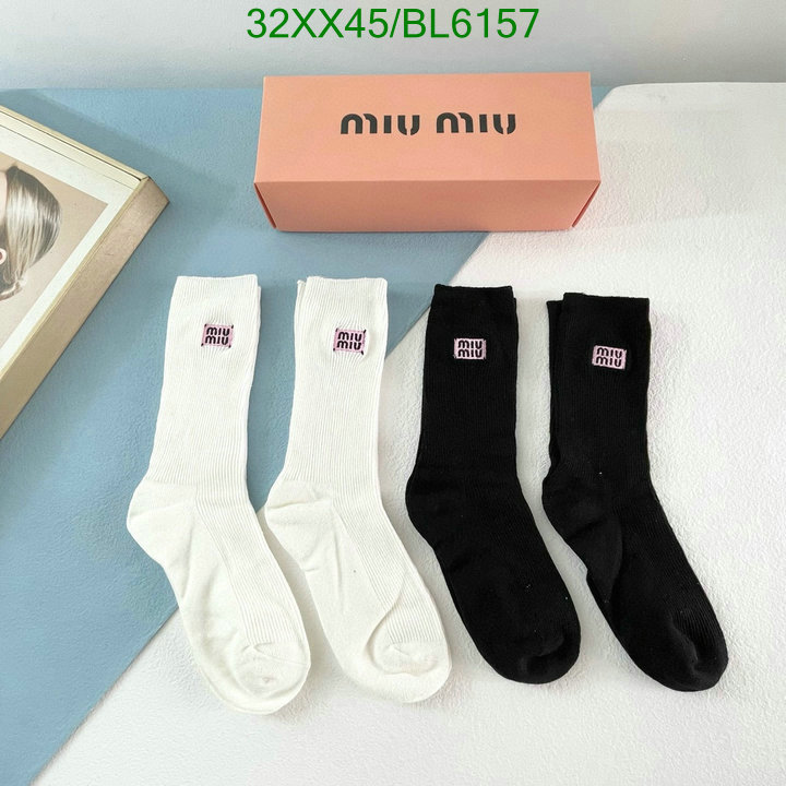 Sock-Miu Miu Code: BL6157 $: 32USD