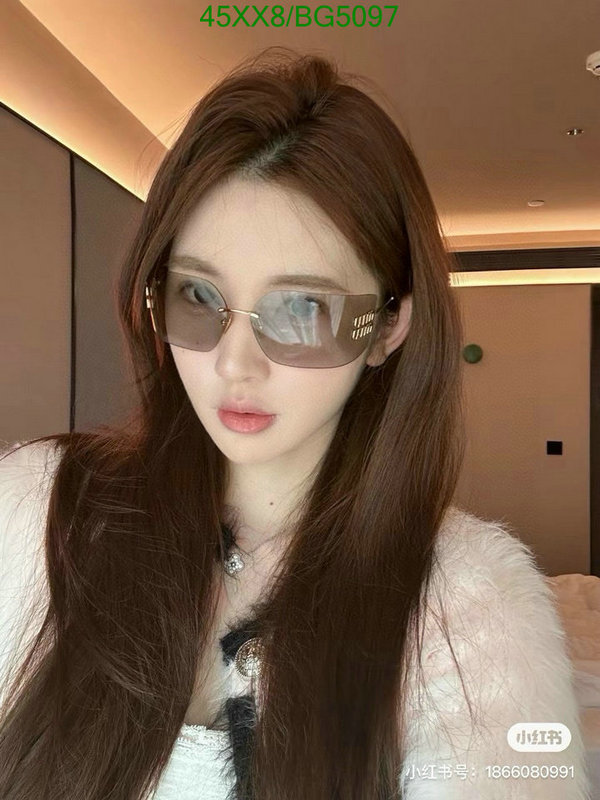 Glasses-MiuMiu Code: BG5097 $: 45USD